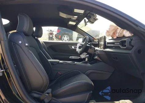 2025 Ford Mustang z USA, uszkodzony, nr VIN 1FA6P8TH8S5114300